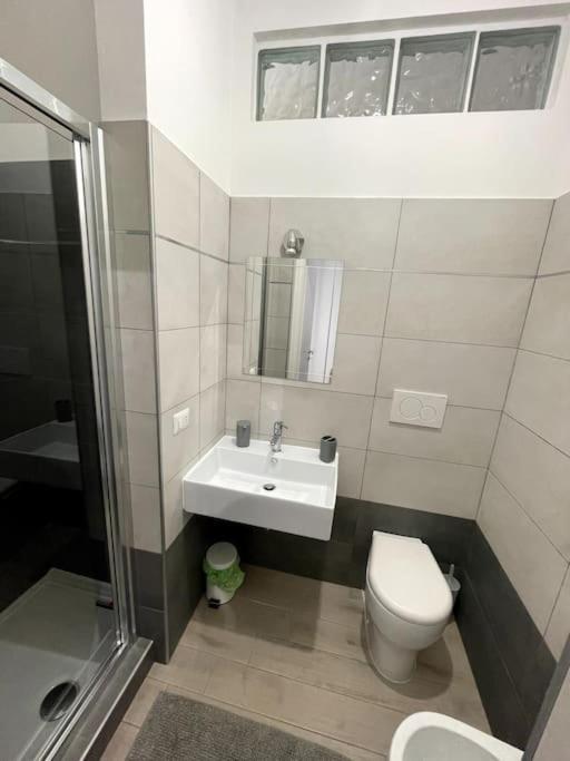 Domus Art Suites Merulana Roma Exterior foto
