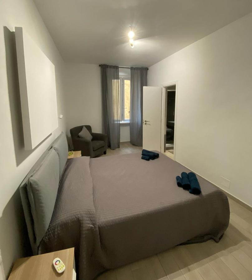 Domus Art Suites Merulana Roma Exterior foto