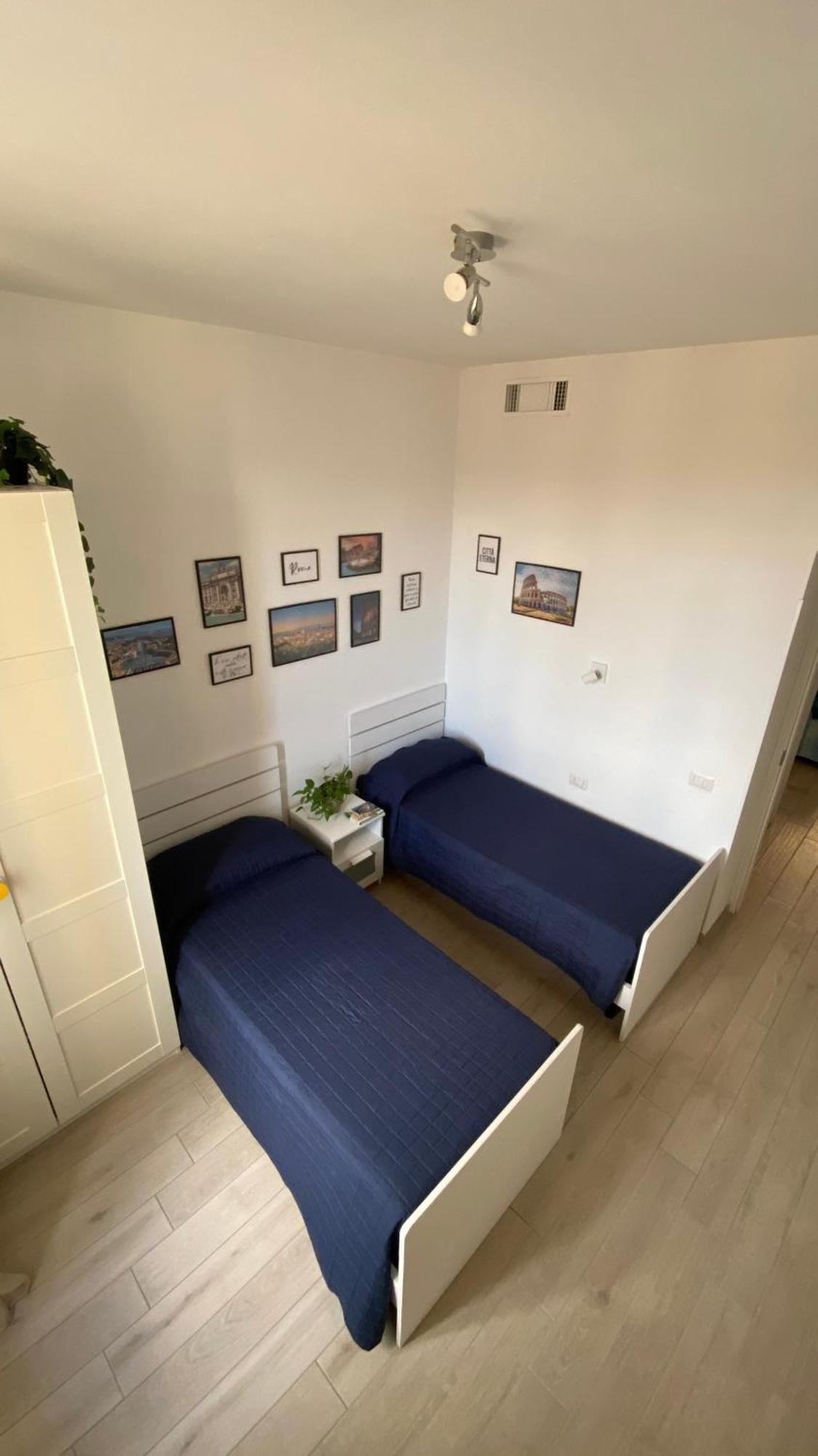 Domus Art Suites Merulana Roma Exterior foto