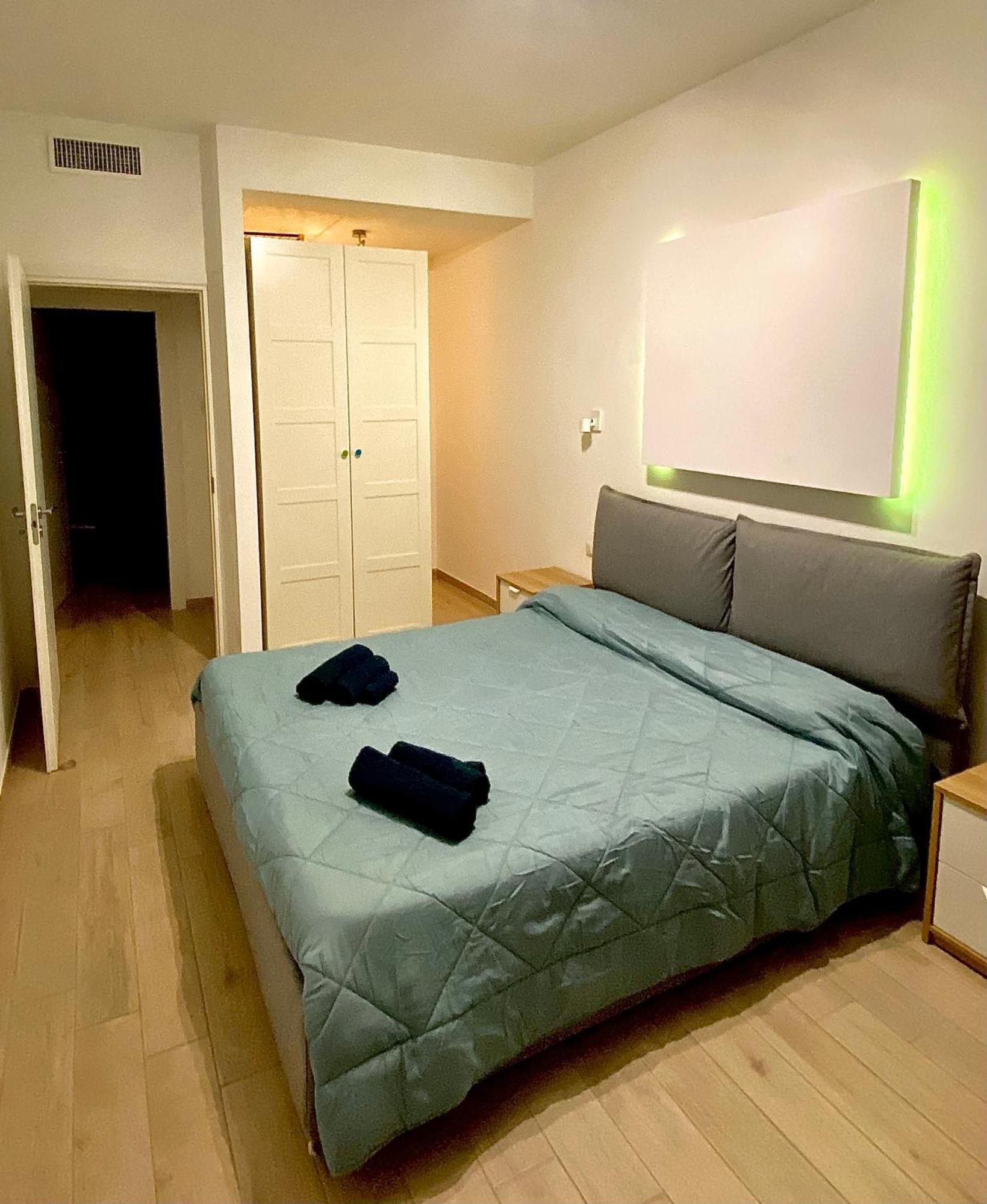 Domus Art Suites Merulana Roma Exterior foto